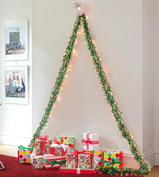 Christmas Tree and Gift Classroom Decoration