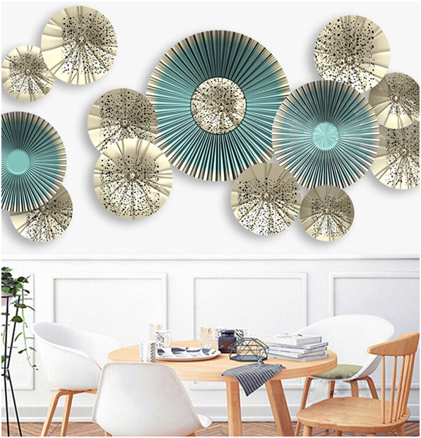 Dining Room Wall Decor With Papercraft