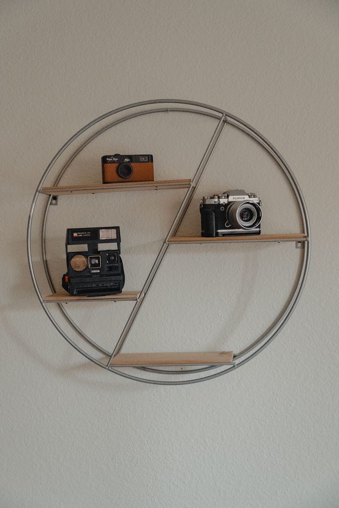 Round Metal Wire Wall Decor